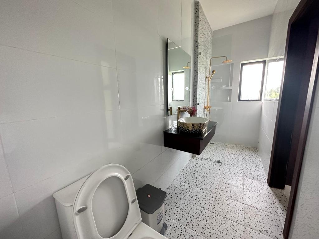 10134meethome-04.jpg