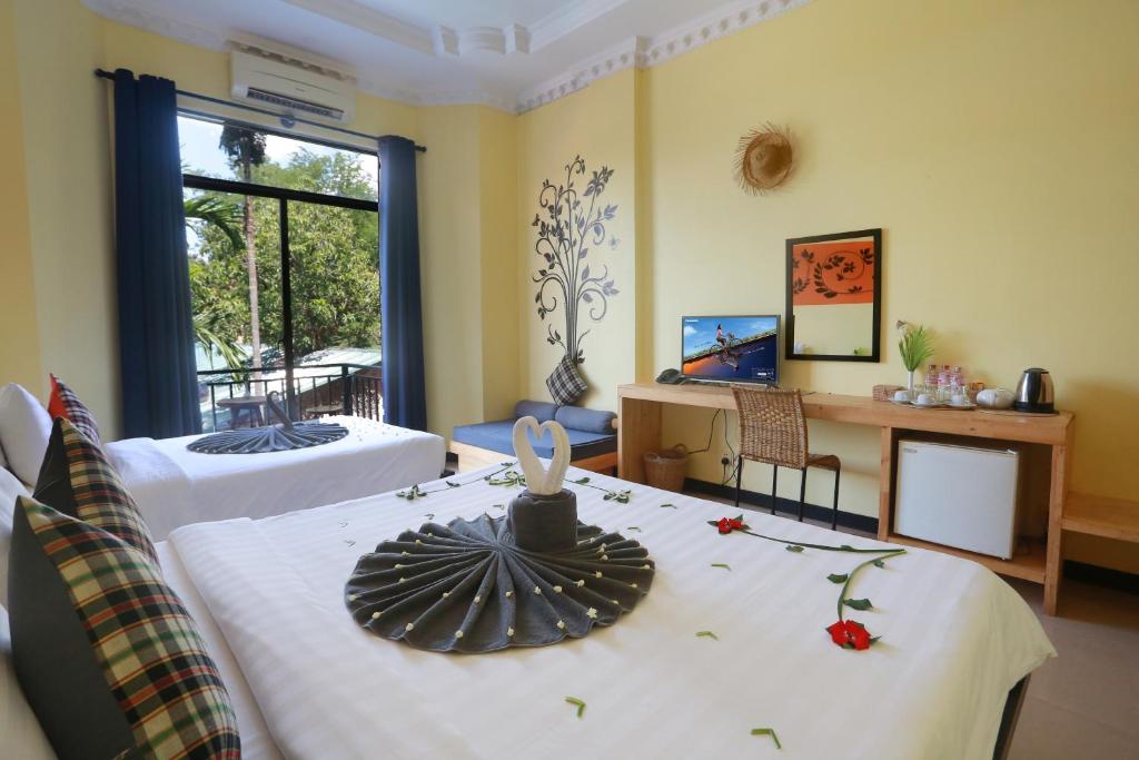 10440central-indochine-d_angkor-hotel-02.jpg