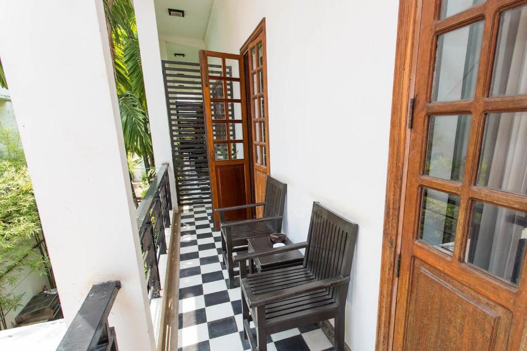 11542apsara-centrepole-hote-05.jpg