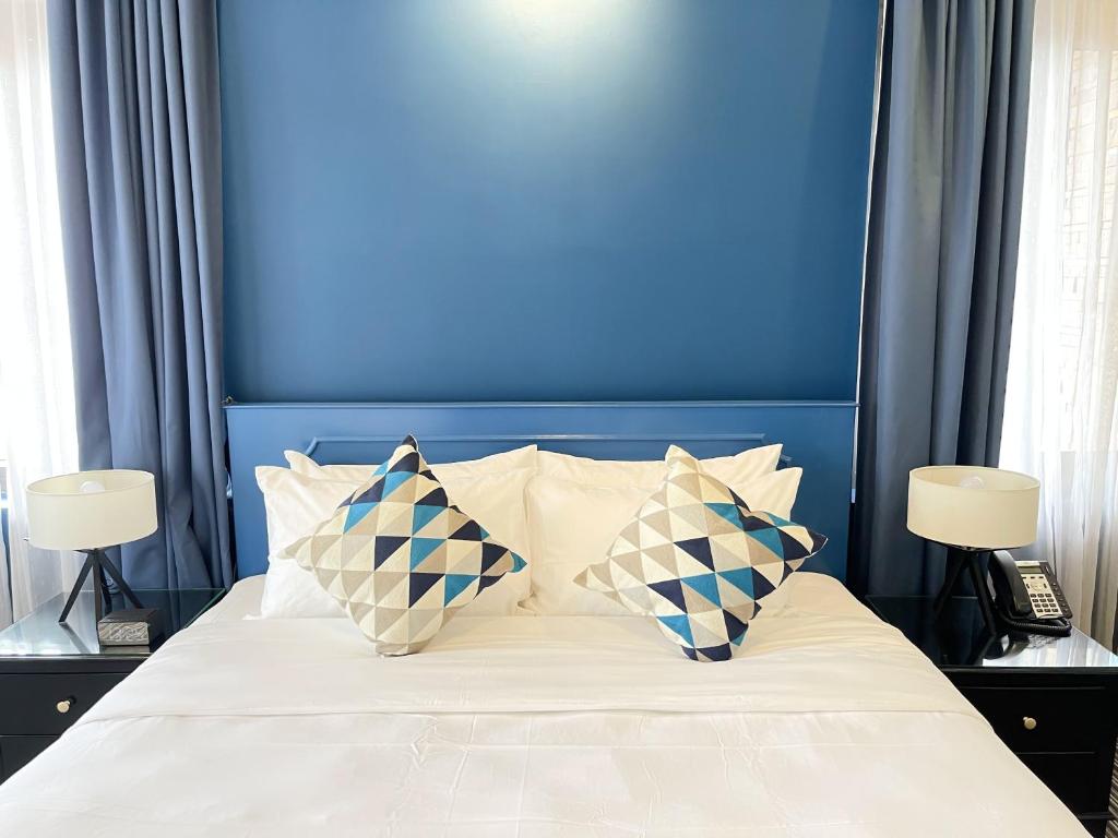 13989jaya-suites-phnom-penh-03.jpg