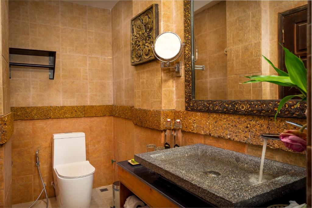 14020golden-temple-hotel-03.jpg
