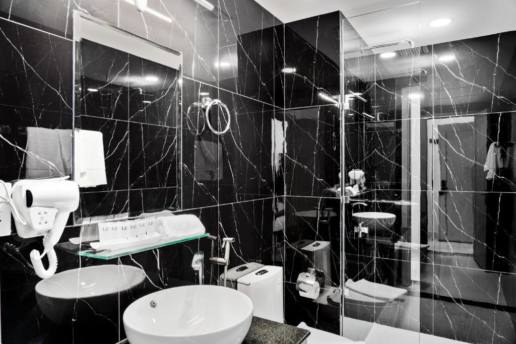 14553mlz-apartments-sihanoukville-04.jpg