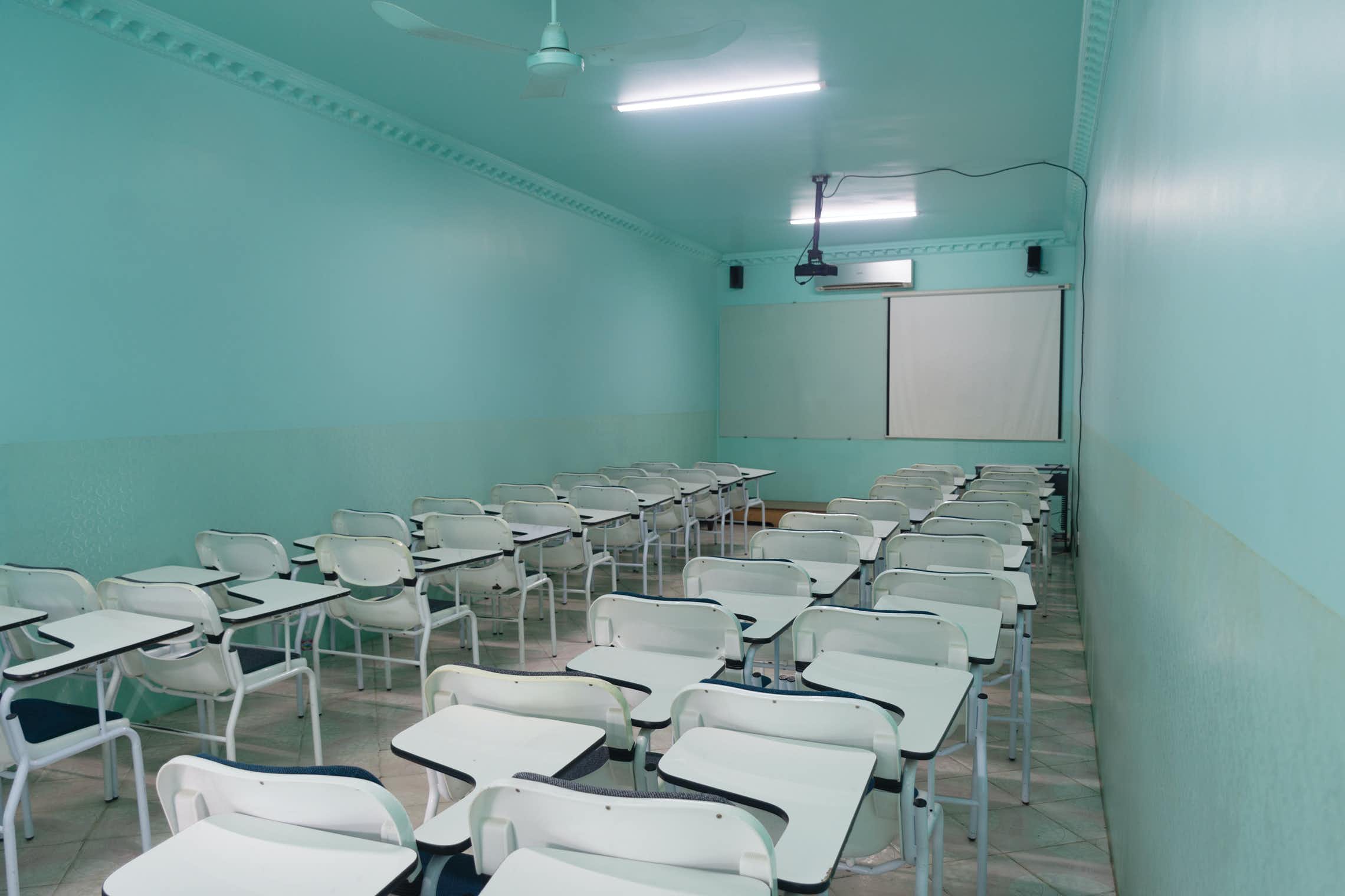15441panha-chiet-university-04.jpg