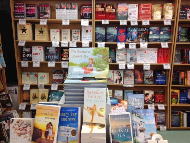 154557-angie-book-shop-02.jpg