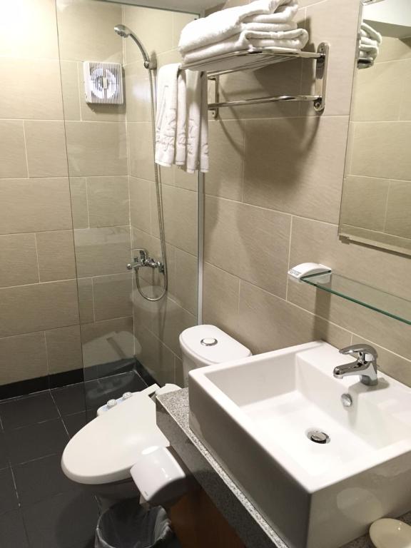 17767azumaya-hotel-phnom-penh-02.jpg