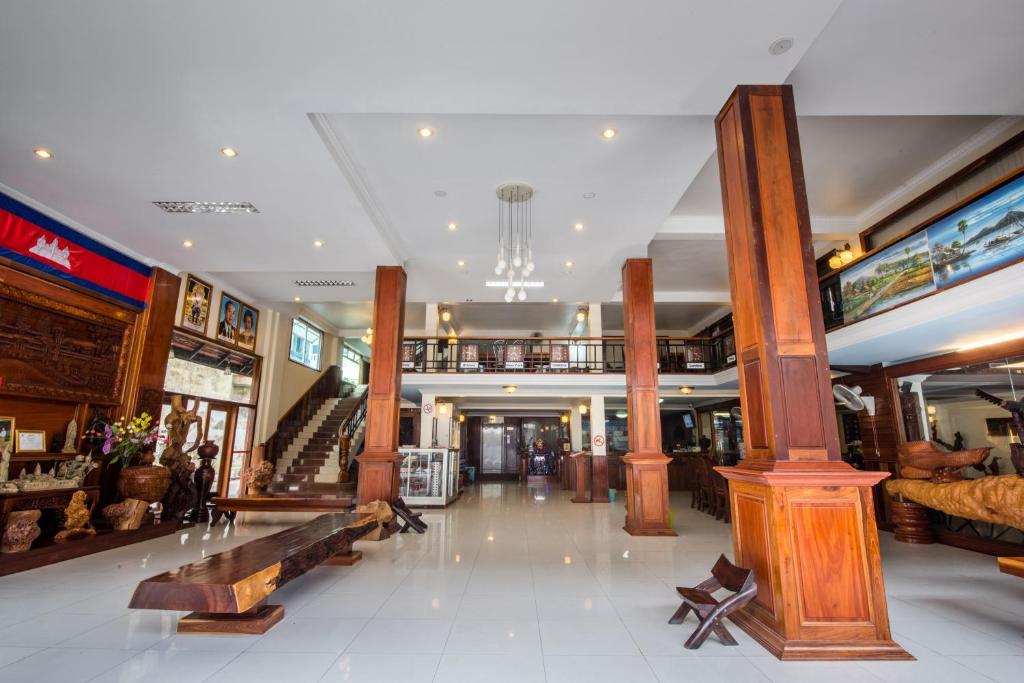 18135seng-hout-hotel-03.jpg