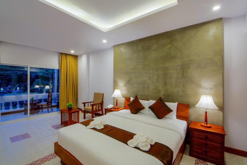 2340shadow-angkor-residence-04.jpg