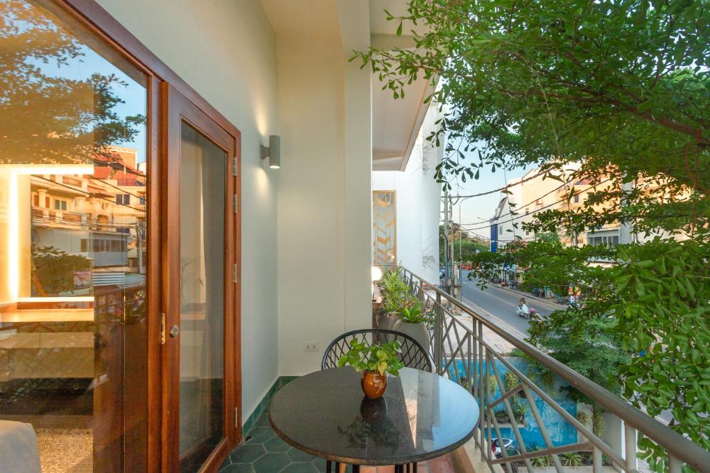 24267baahu-villa-04.jpg