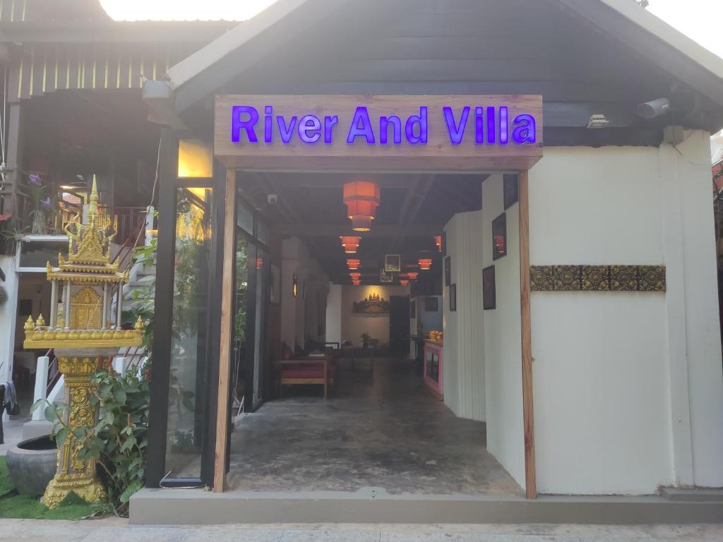 24760river-and-villa-06.jpg