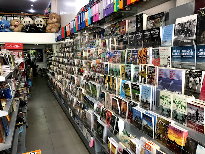24872rachna-book-center-02.jpg