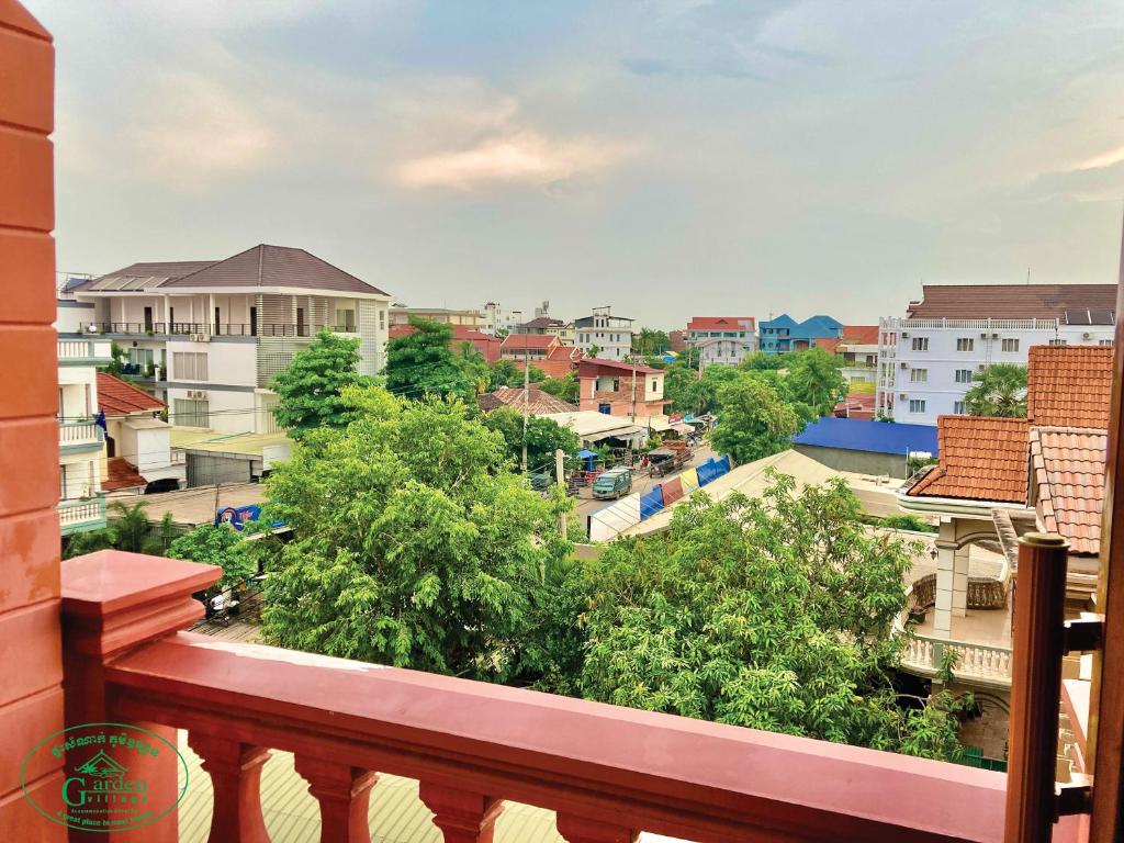 25423garden-village-guesthouse-&-pool-bar-05.jpg