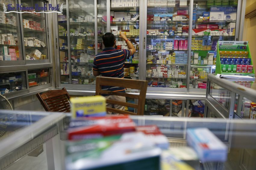 25573the-medicine-store-pharmacy-03.jpg