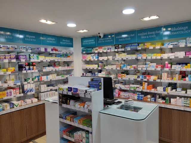 27455ucare-pharmacy-trasak-paem-03.jpg