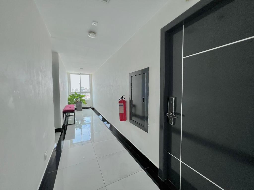 27534pth-modern-apartment-06.jpg