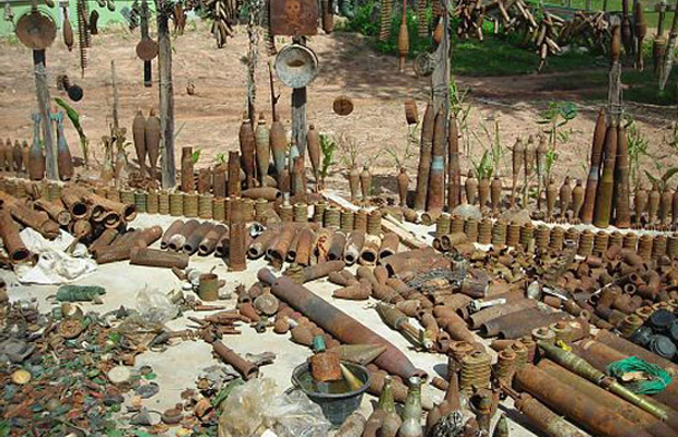27685cambodia-landmine-museum-02.jpg