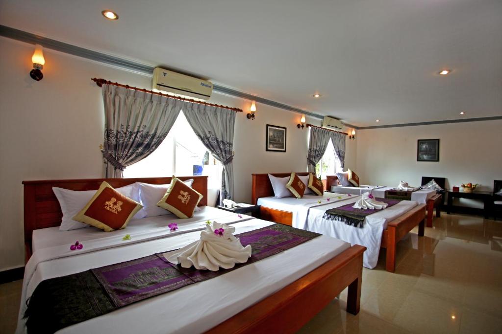 28226parent-heritage-angkor-villa-05.jpg