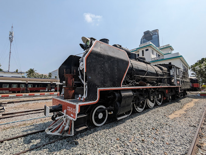 30403phnom-penh-heritage-tour-02.jpg