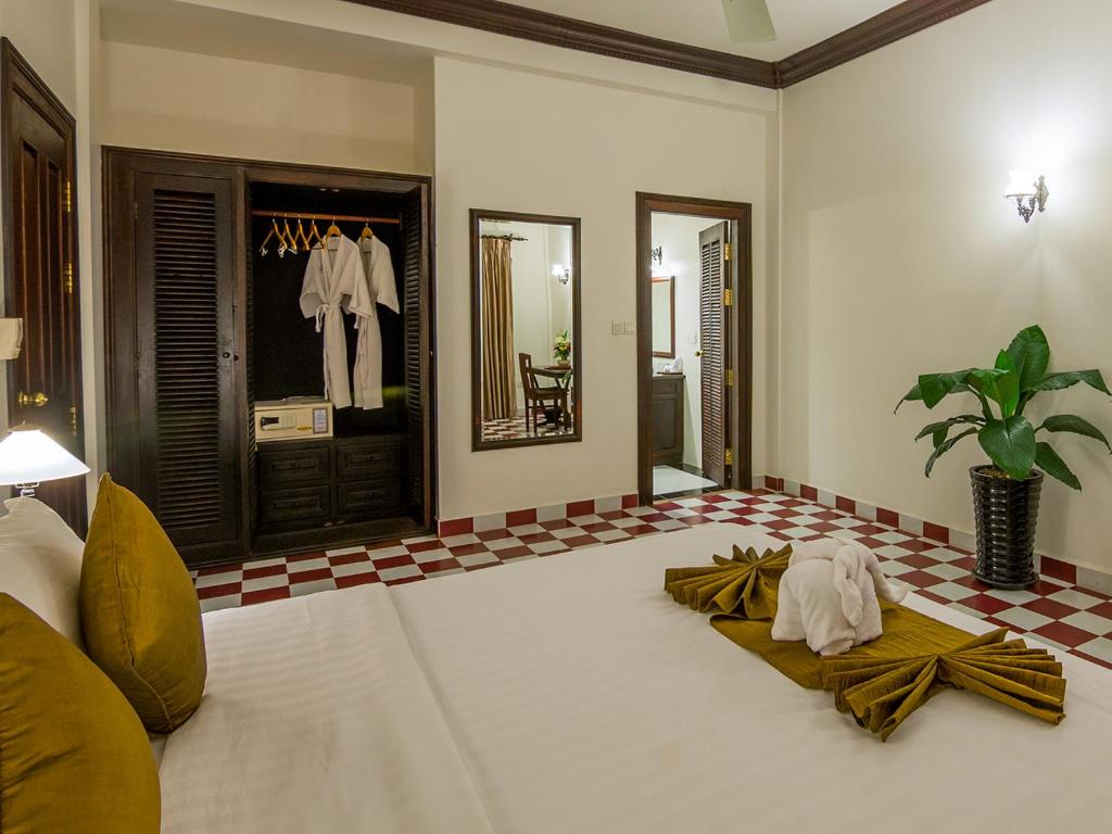 31307chateau-d_angkor-la-residence-02.jpg