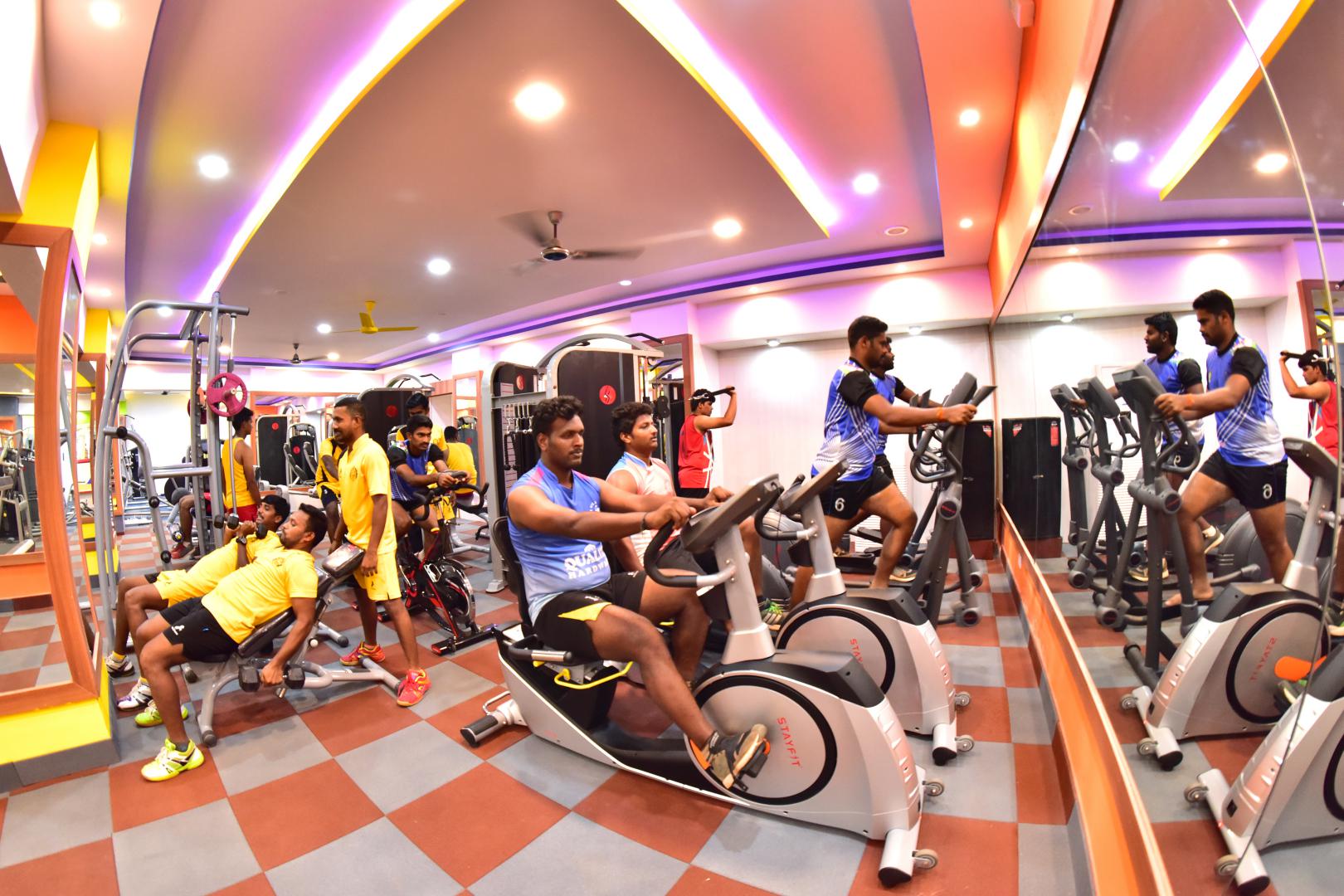 32694active-badminton-and-fitness-gym-04.jpg