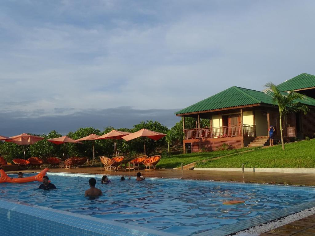 33461rattanak-kiri-paradise-resort-02.jpg