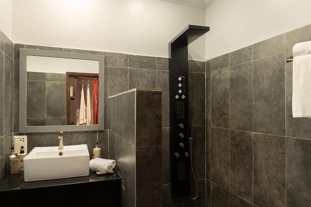 34696pavillon-indochine-boutique---hotel-02.jpg