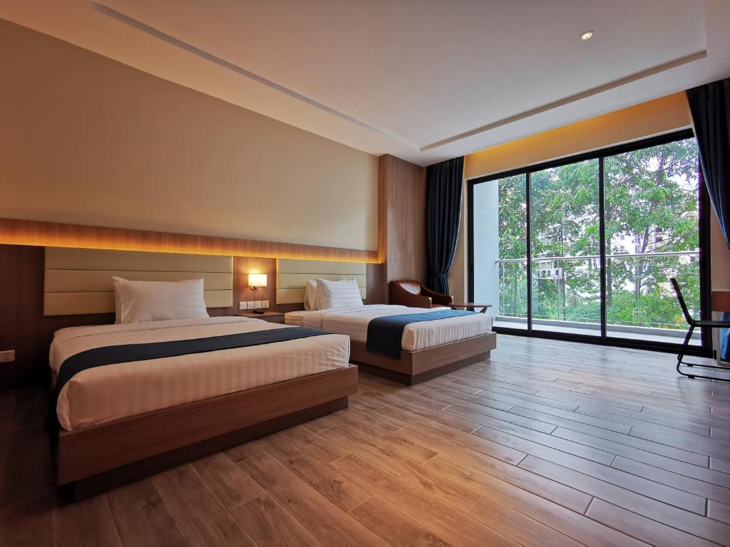 35699riva-hotel-shv-04.jpg