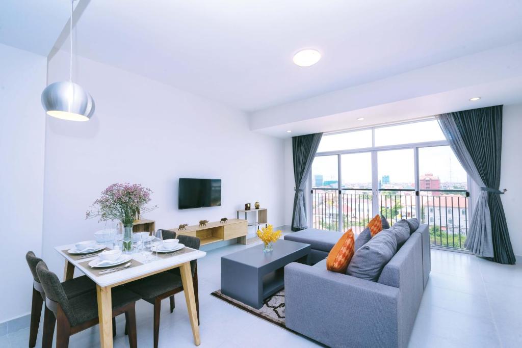36530sun-apartment-03.jpg