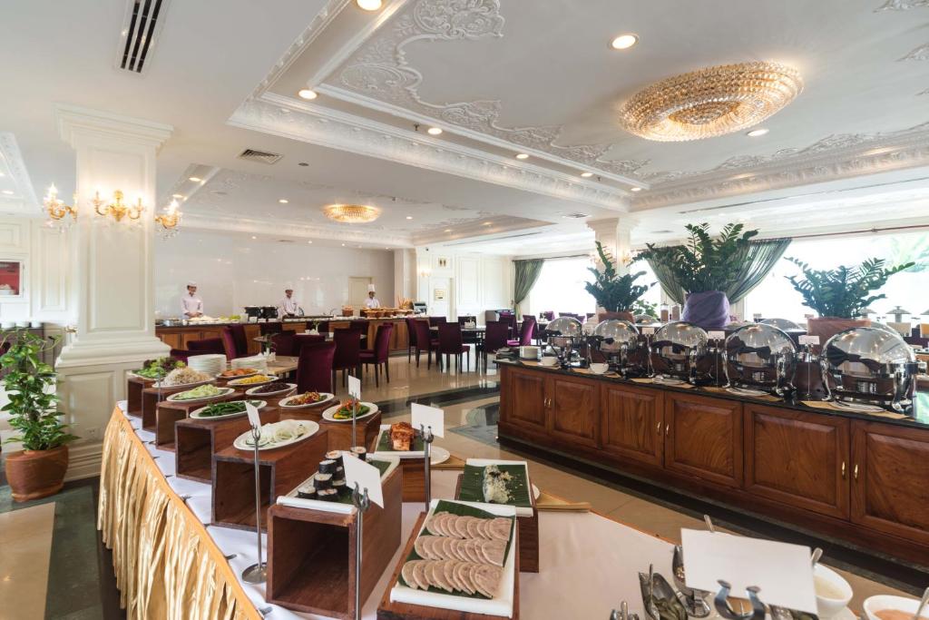 41233regency-angkor-hotel-05.jpg