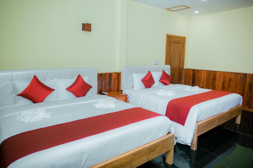 42846mohasal-angkor-boutique-02.jpg
