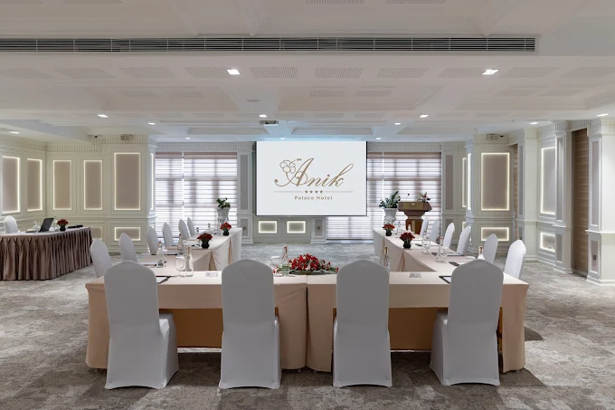 43721anik-palace-hotel-3.webp