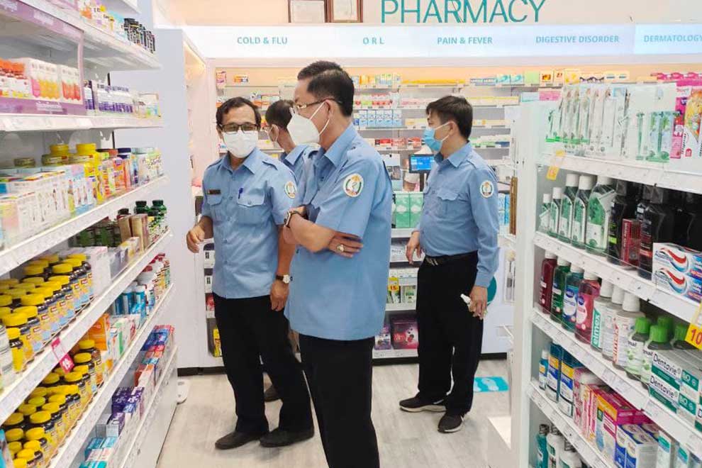 43762visal-sok-pharmacy-03.jpg