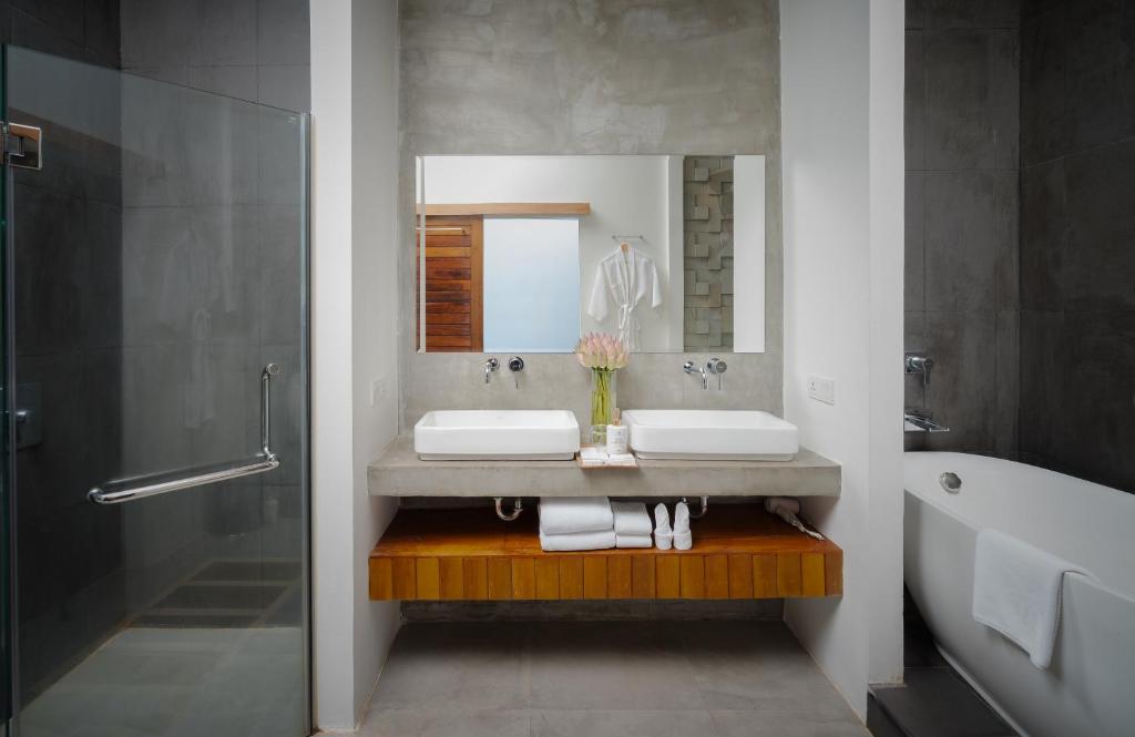 4429shintana-saya-residence-03.jpg
