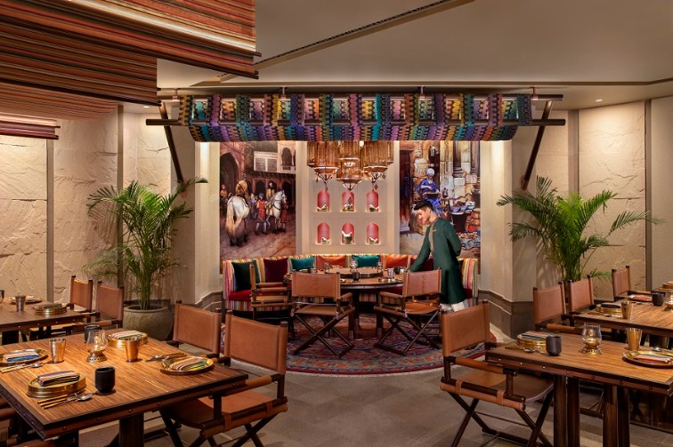 47591east-india-curry-restaurant-04.jpg