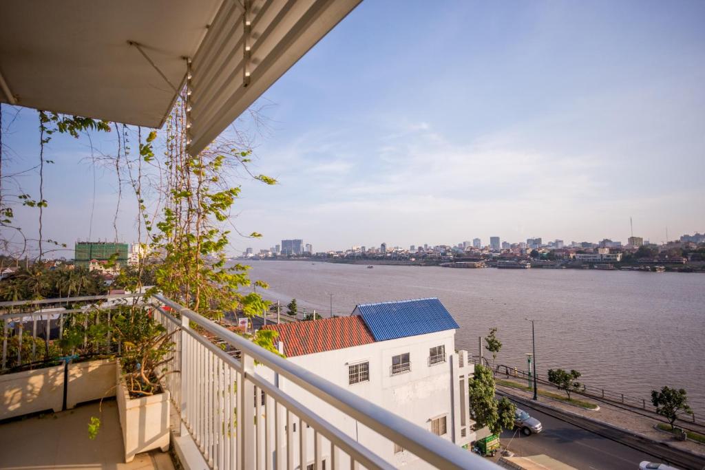 48310bellevue-serviced-apartments-06.jpg