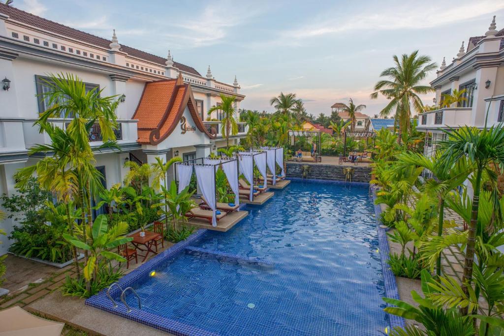50104angkor-tempora-boutique-02.jpg