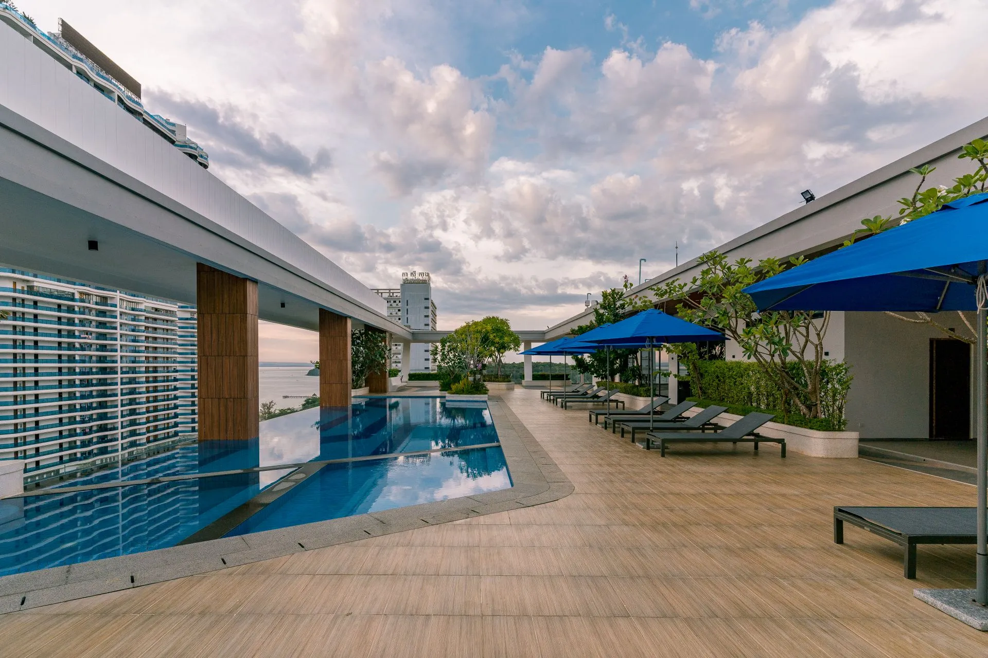 52538riva-hotel-sihanoukville-2.webp