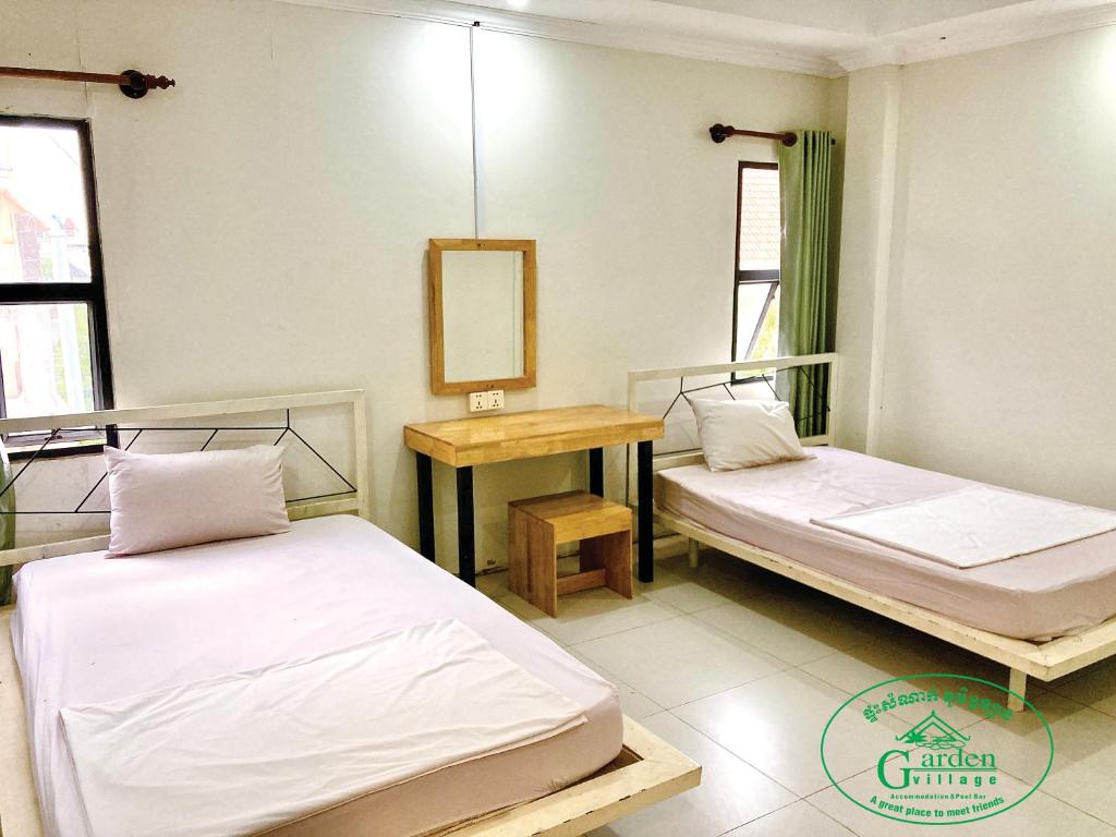 53073garden-village-guesthouse-&-pool-bar-02.jpg