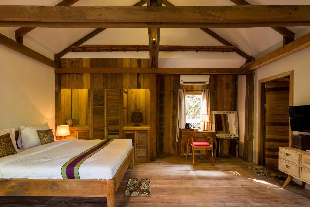 54053isann-lodge-02.jpg