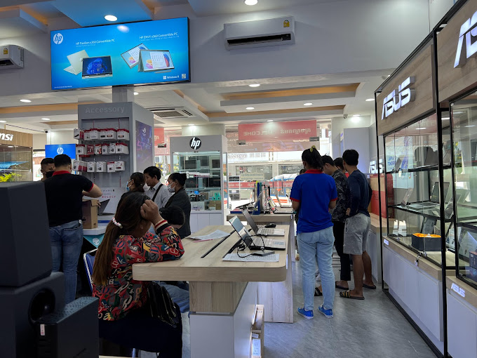 55619nika-computer-&-service-center-02.jpg