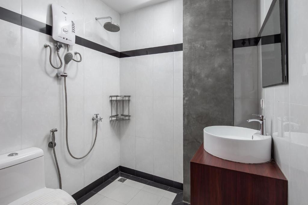 58256botum-palace-hotel-02.jpg