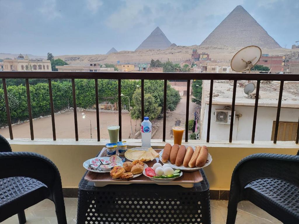 62762pyramid-guesthouse-03.jpg