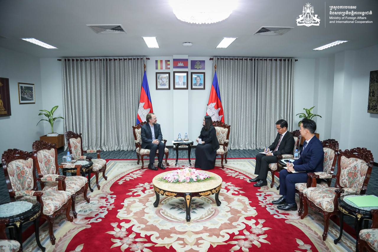 65034embassy-of-canada-in-phnom-penh-02.jpg