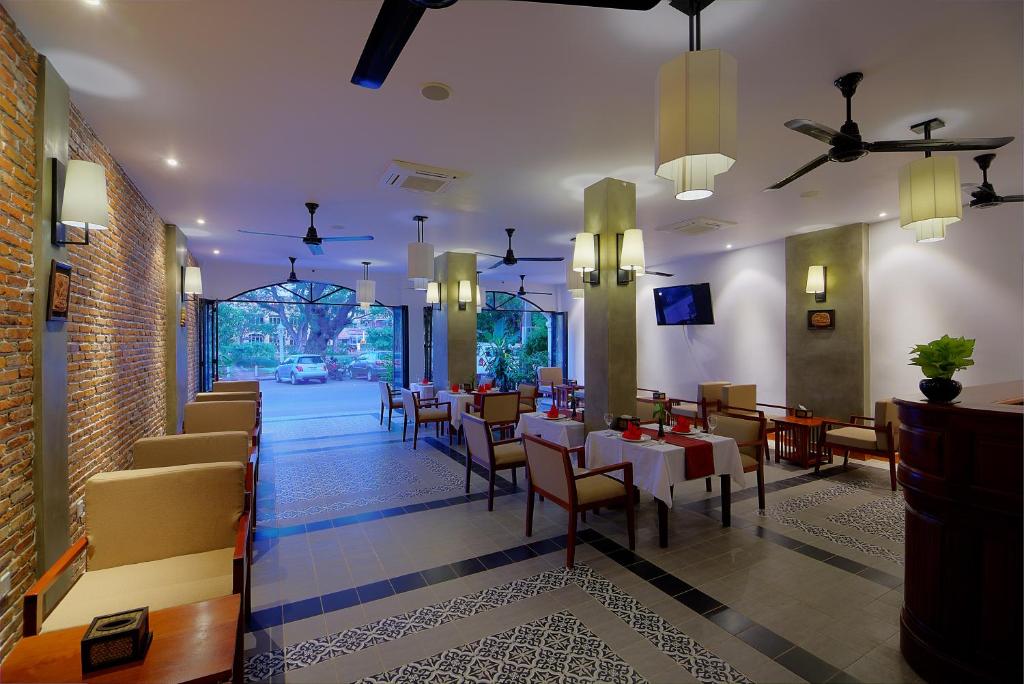65604shadow-angkor-residence-05.jpg