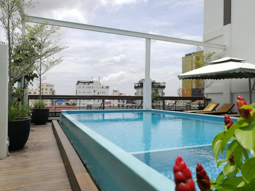 6618monsoon-bassac-hotel-05.jpg