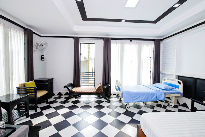 66409reaksmey-sophea-clinic-02.jpg