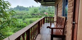 66947familyhouse-&-trekking-03.jpg