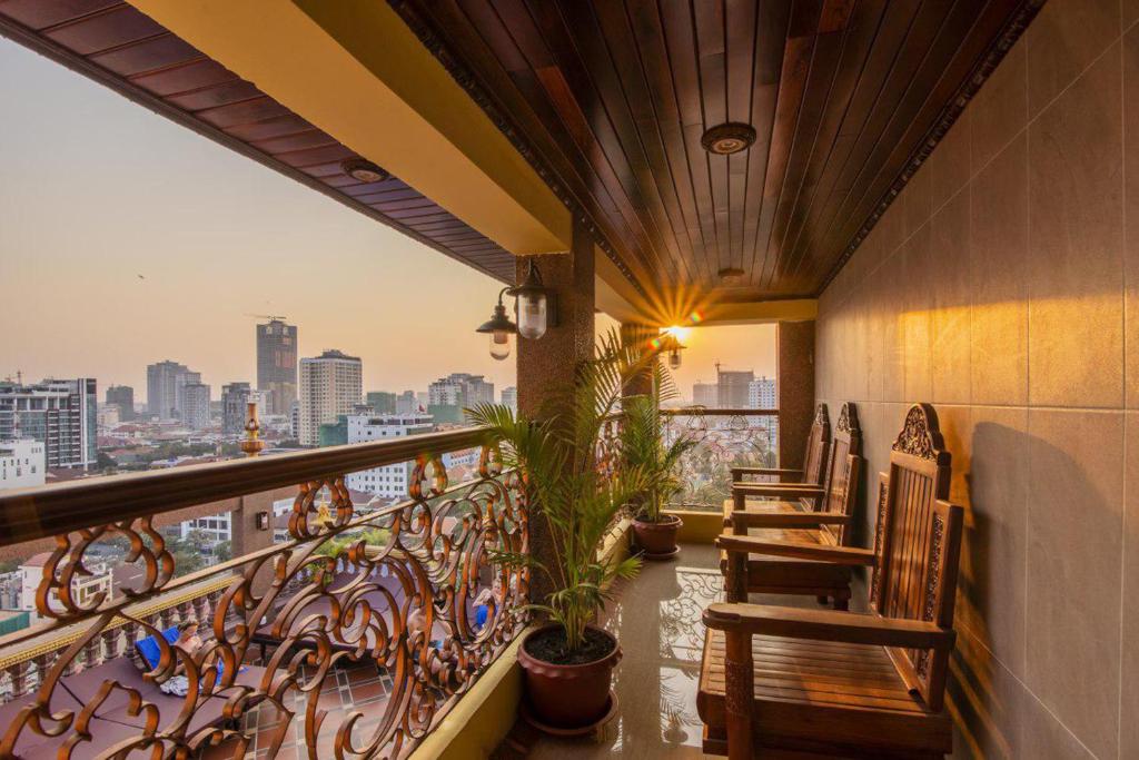 67592okay-palace-hotel-02.jpg