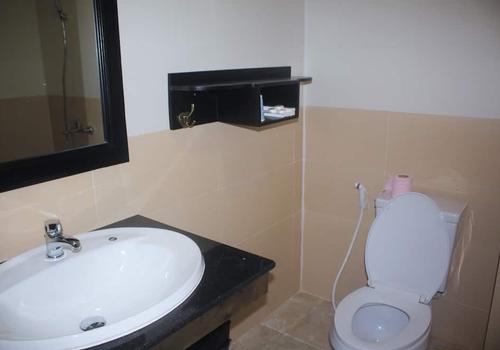67896kc-river-hotel-04.jpg