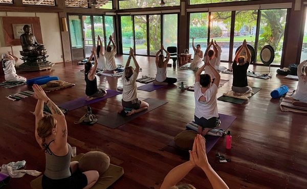 69229kundalini-yoga-cambodia-03.jpg