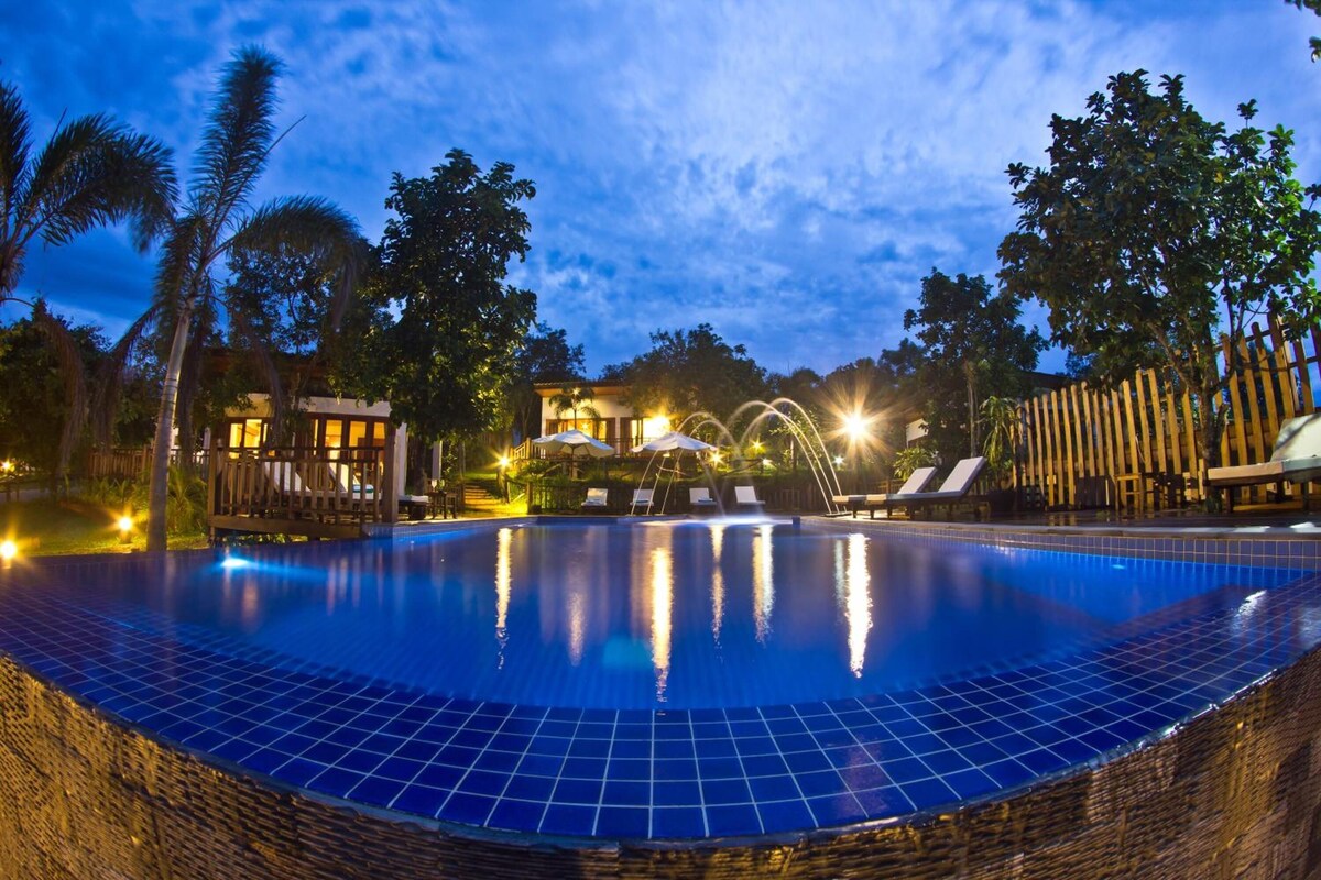 70691mayura-hill-resort-05.jpg